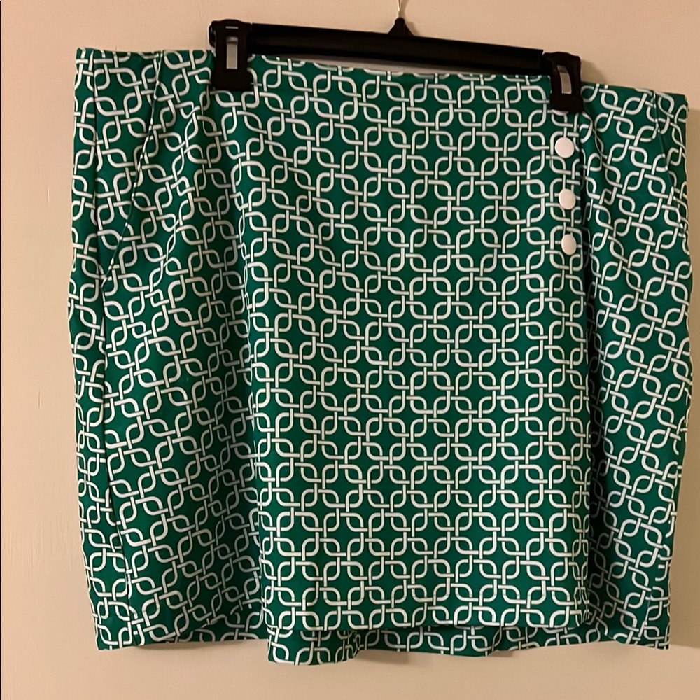 Lady Hagen Green and White Wrap Mini Skort